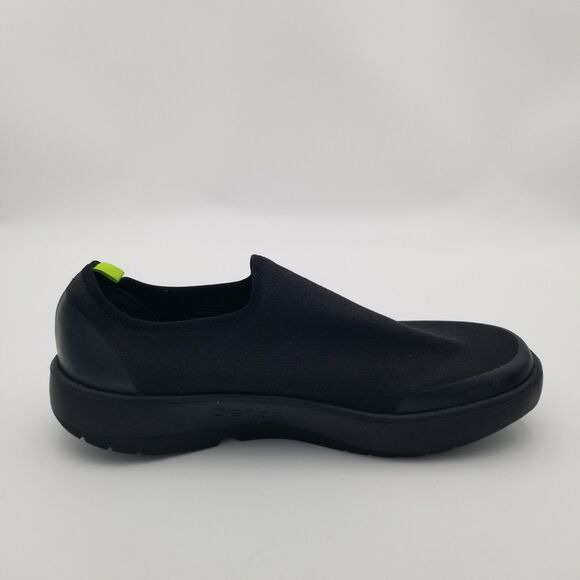 Oofos Oomg eeZee Low Black Slip-on Comfort Recovery Shoe Men\'s Size 13  EU 46 main image 4